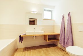 Bad - Ferienwohnung Pension Stern - Aldein