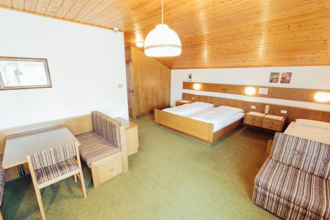 Zimmer in der Pension Stern in Aldein